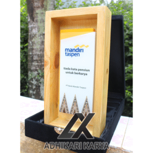 Plakat Pensiun Bank Mandiri